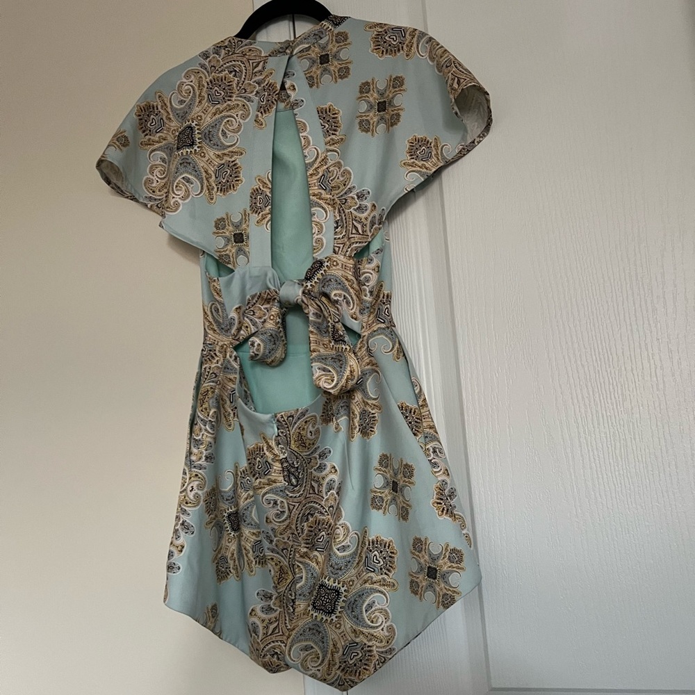 Aztec Print Romper - Picture 4 of 6
